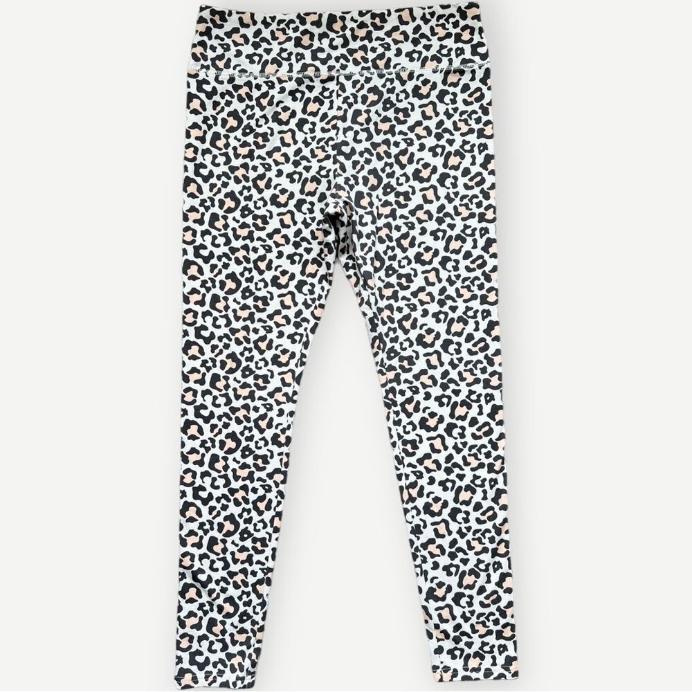 Wild Fable Animal Print Cheetah Comfy Stretch Leggings. Large.